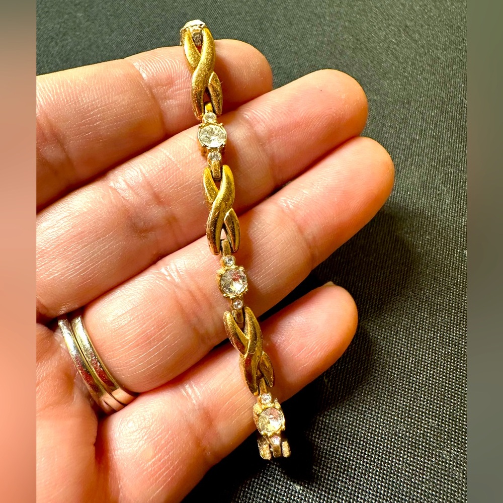 Gold plated bracelet with diamonds